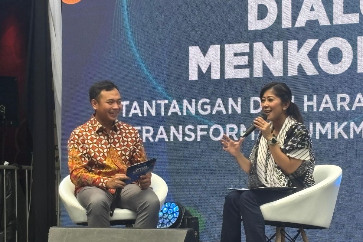 Menkomdigi Dorong UMKM Adopsi AI untuk Akselerasi Bisnis